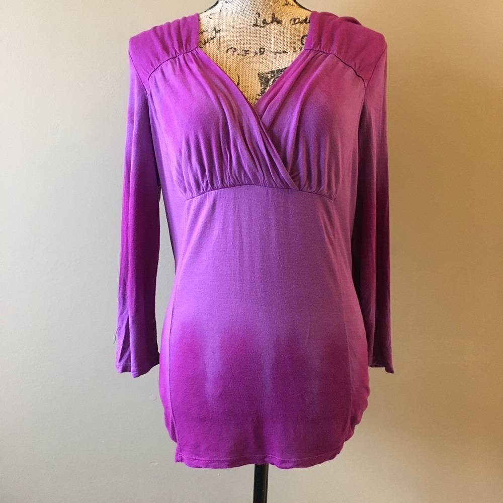 Inc ombré dip dyed v neck long sleeve top